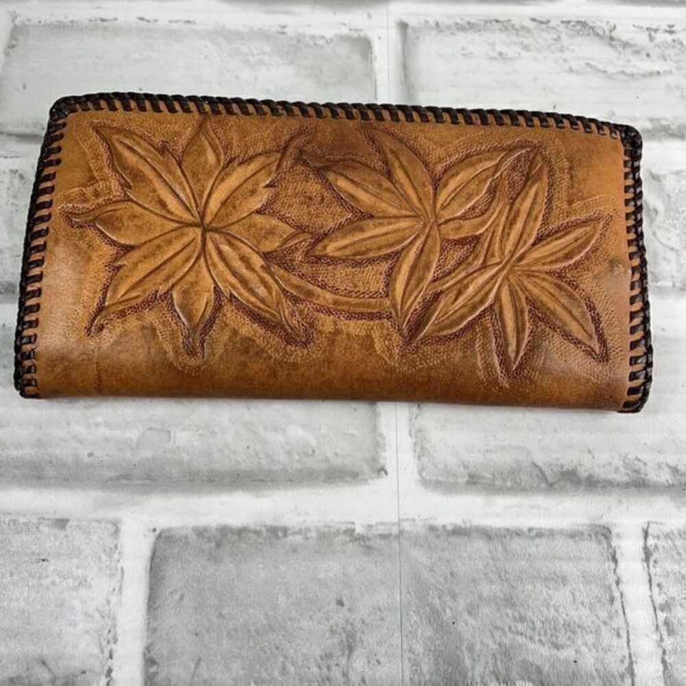 Hand-Tooled Leather Women's Clutch Wallet - Brown